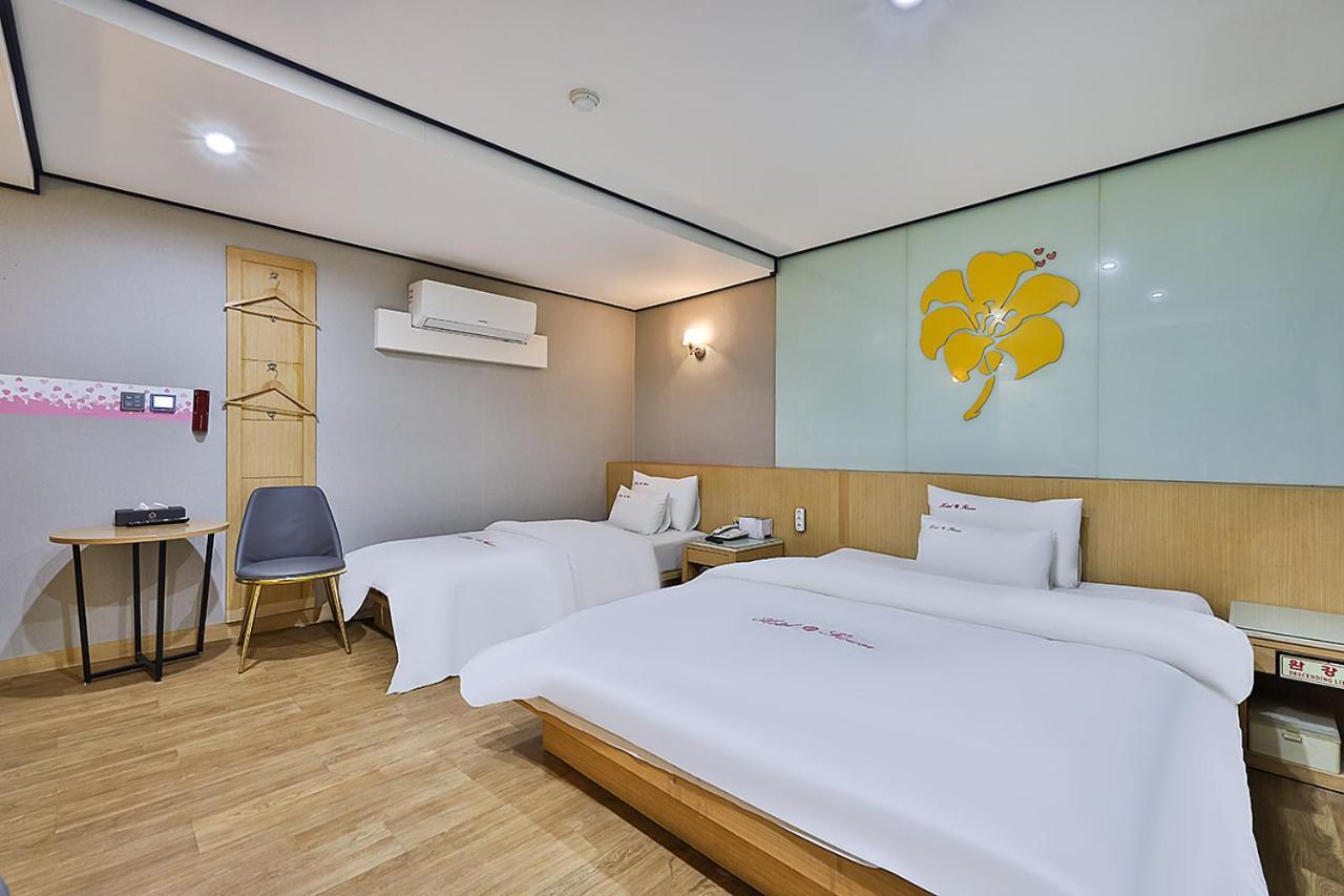 Flower Hotel Seoul Exterior foto